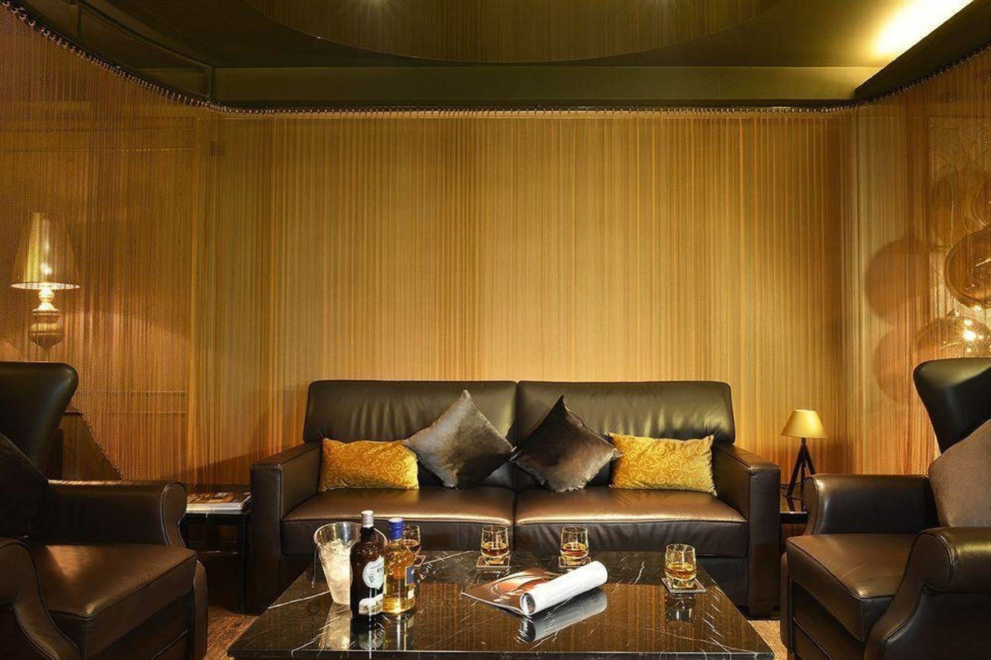 Walden Hotel Hong Kong Dış mekan fotoğraf